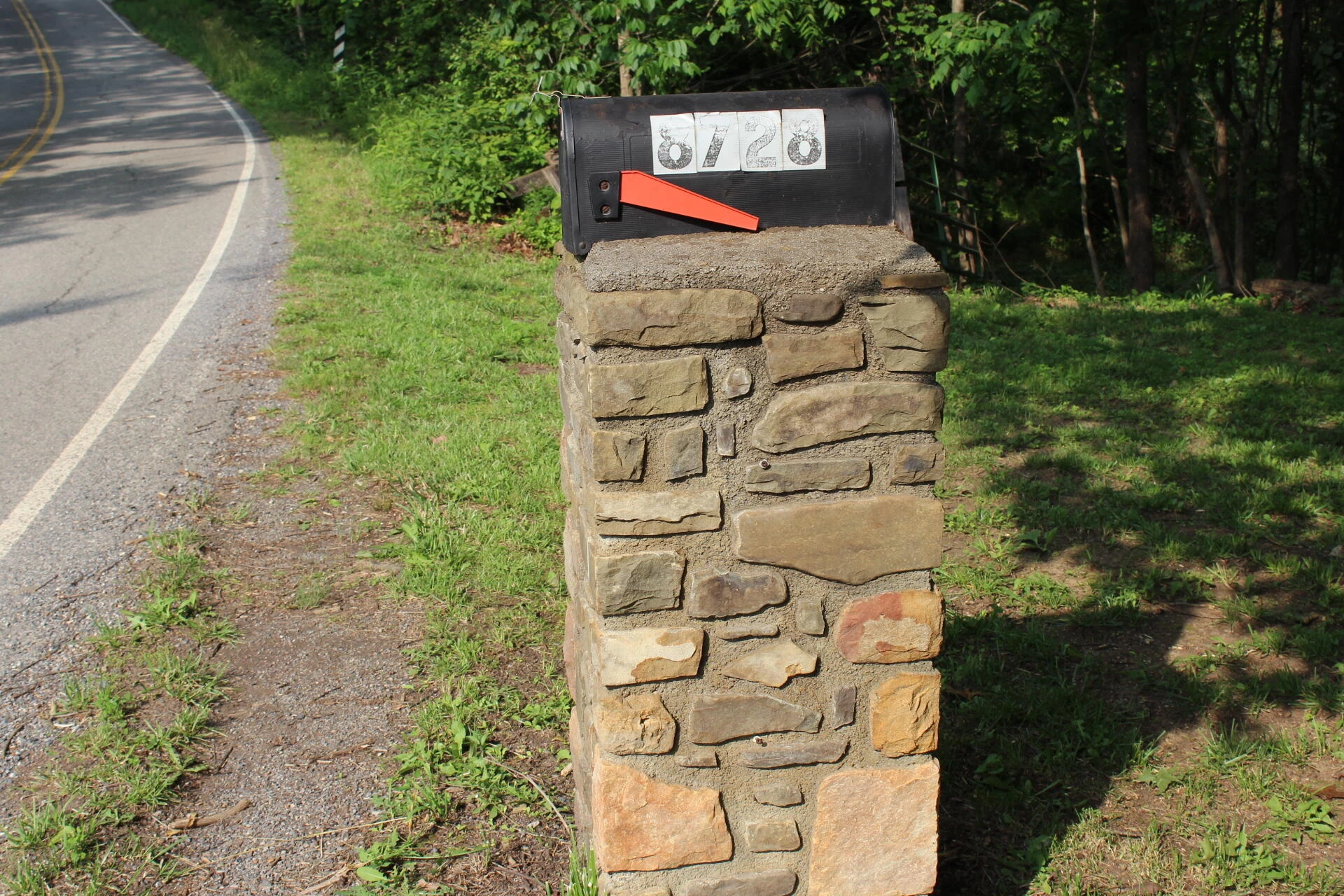 8728 Bradshaw RD - Photo 9