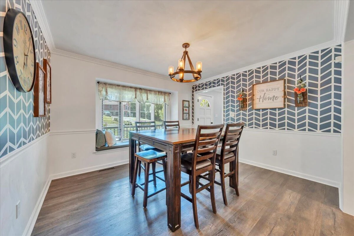 7984 Forest Creek DR - Photo 13