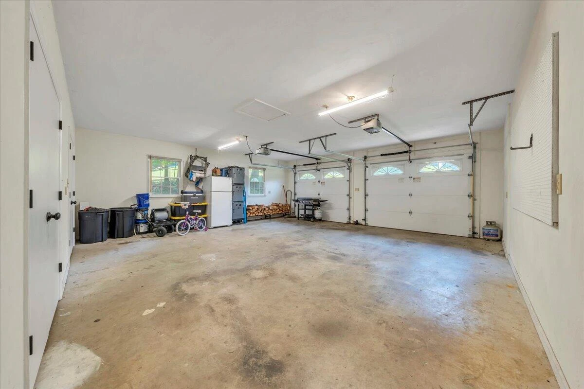 7984 Forest Creek DR - Photo 29