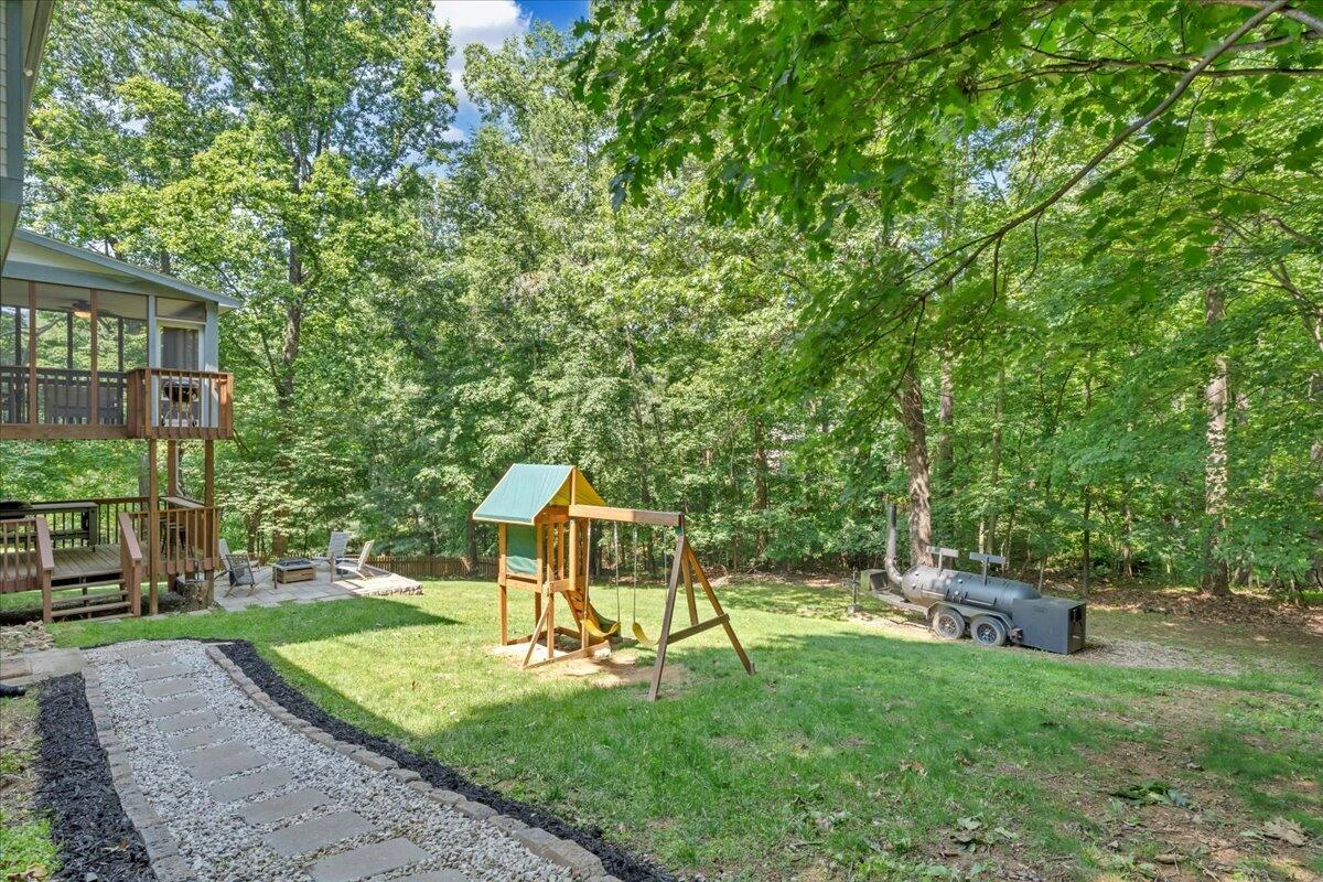 7984 Forest Creek DR - Photo 39