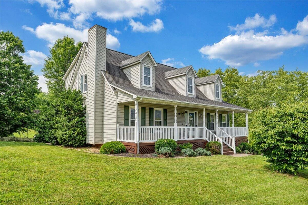 201 Jay Ridge RD