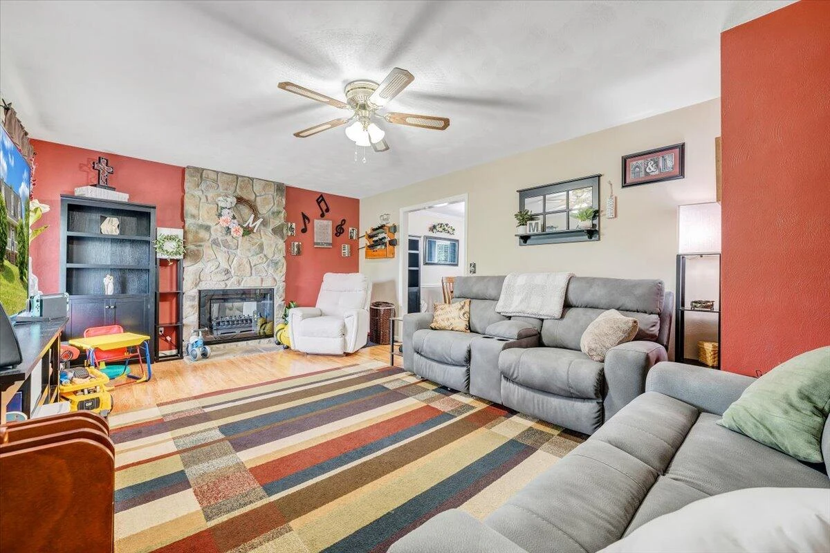 201 Jay Ridge RD - Photo 10