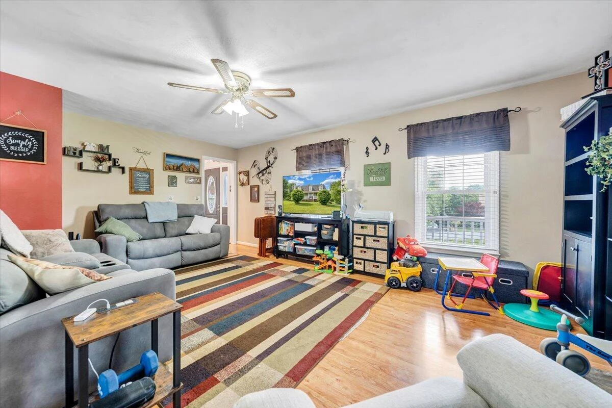 201 Jay Ridge RD - Photo 12