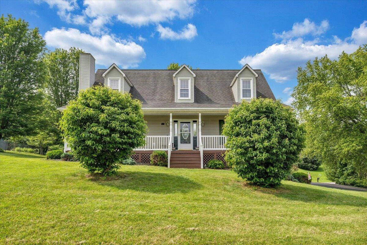 201 Jay Ridge RD - Photo 2