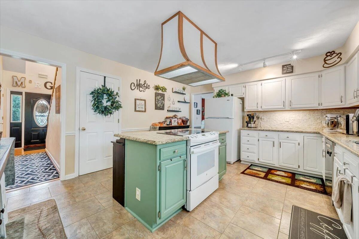 201 Jay Ridge RD - Photo 20