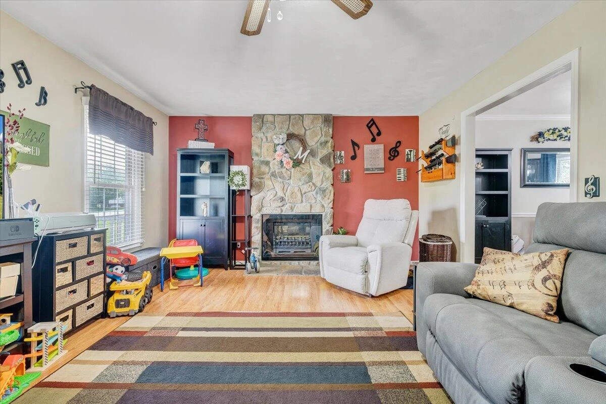 201 Jay Ridge RD - Photo 9