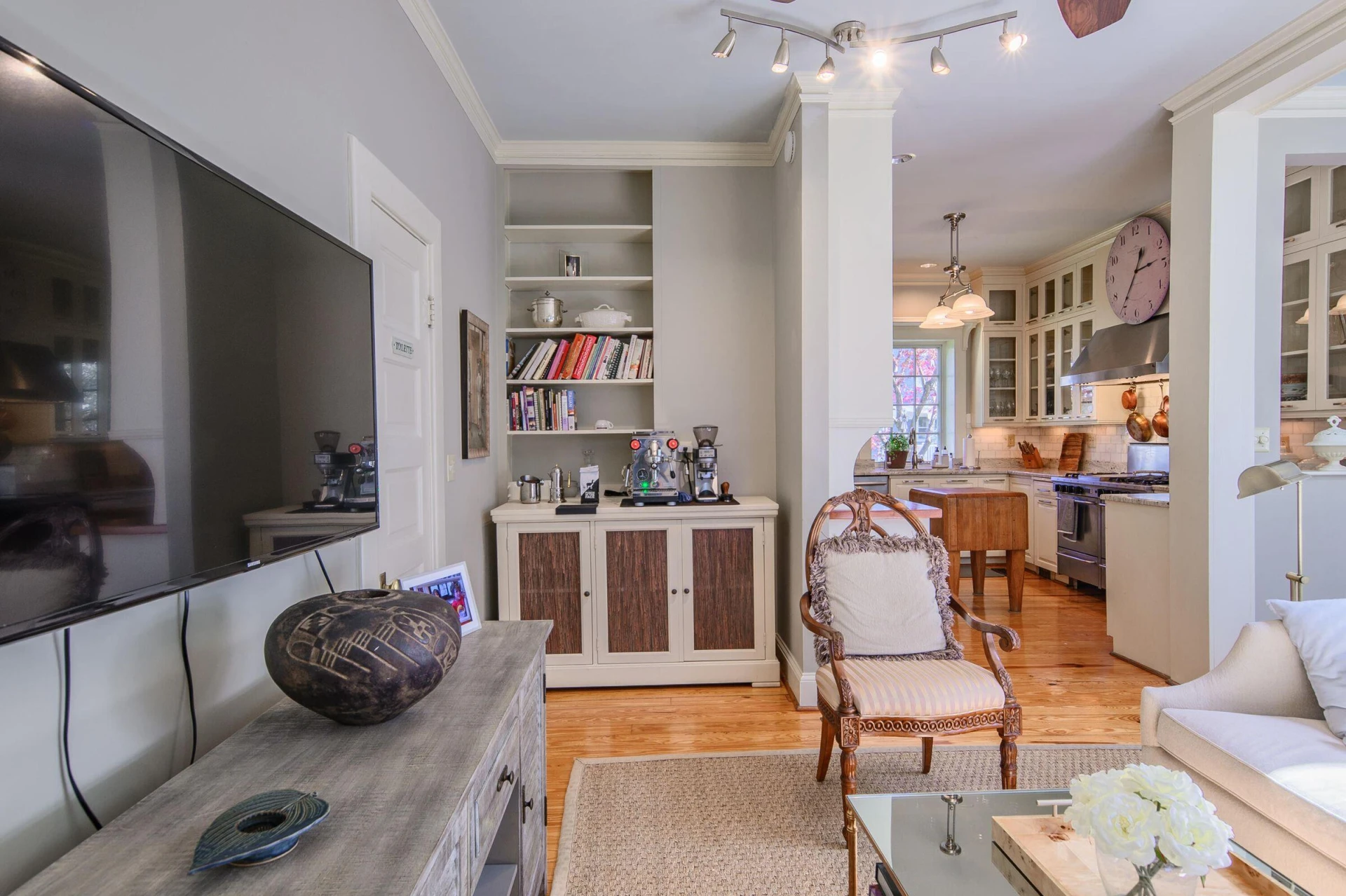 4 White ST - Photo 36
