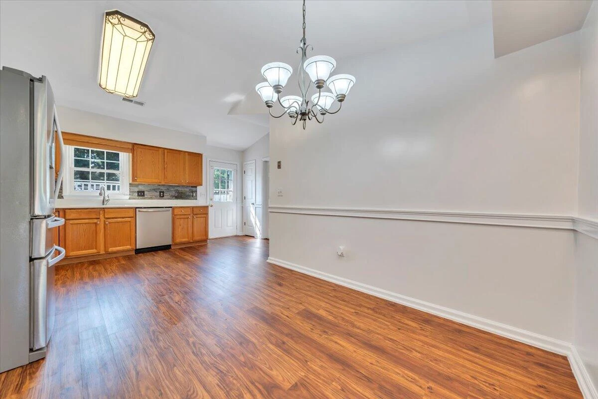 5438 Rome DR - Photo 14