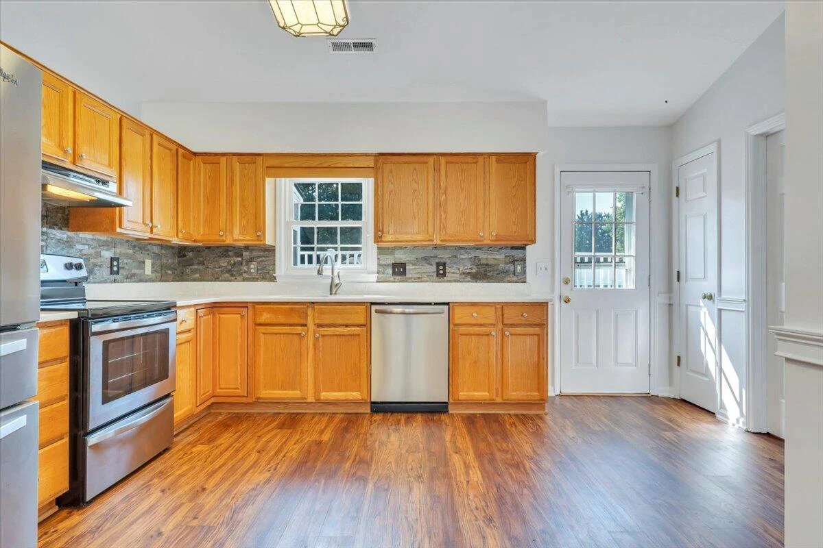 5438 Rome DR - Photo 18