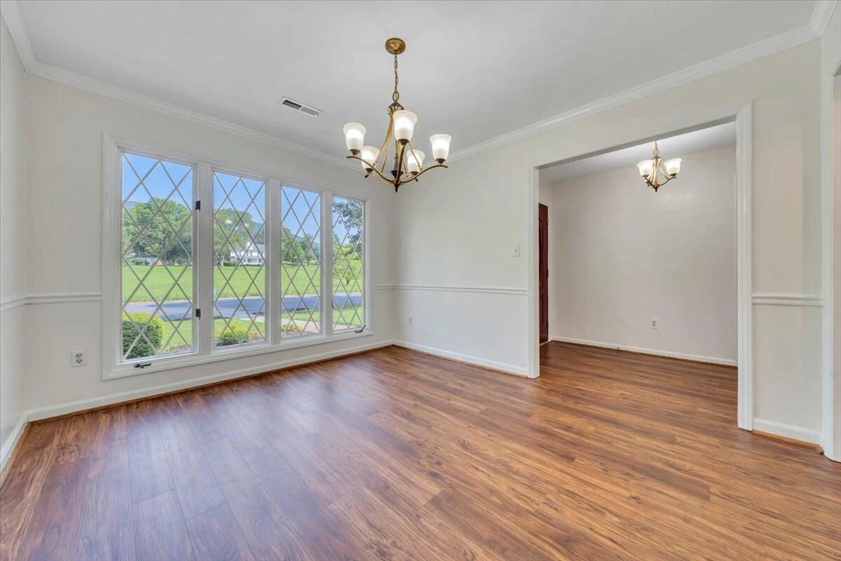 5438 Rome DR - Photo 6