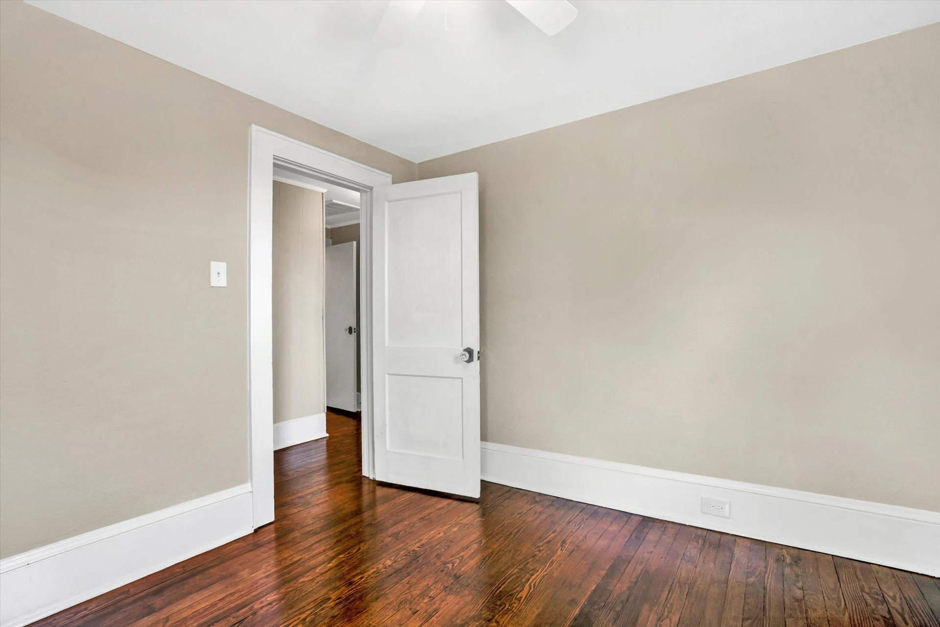 1132 Hamilton AVE - Photo 24