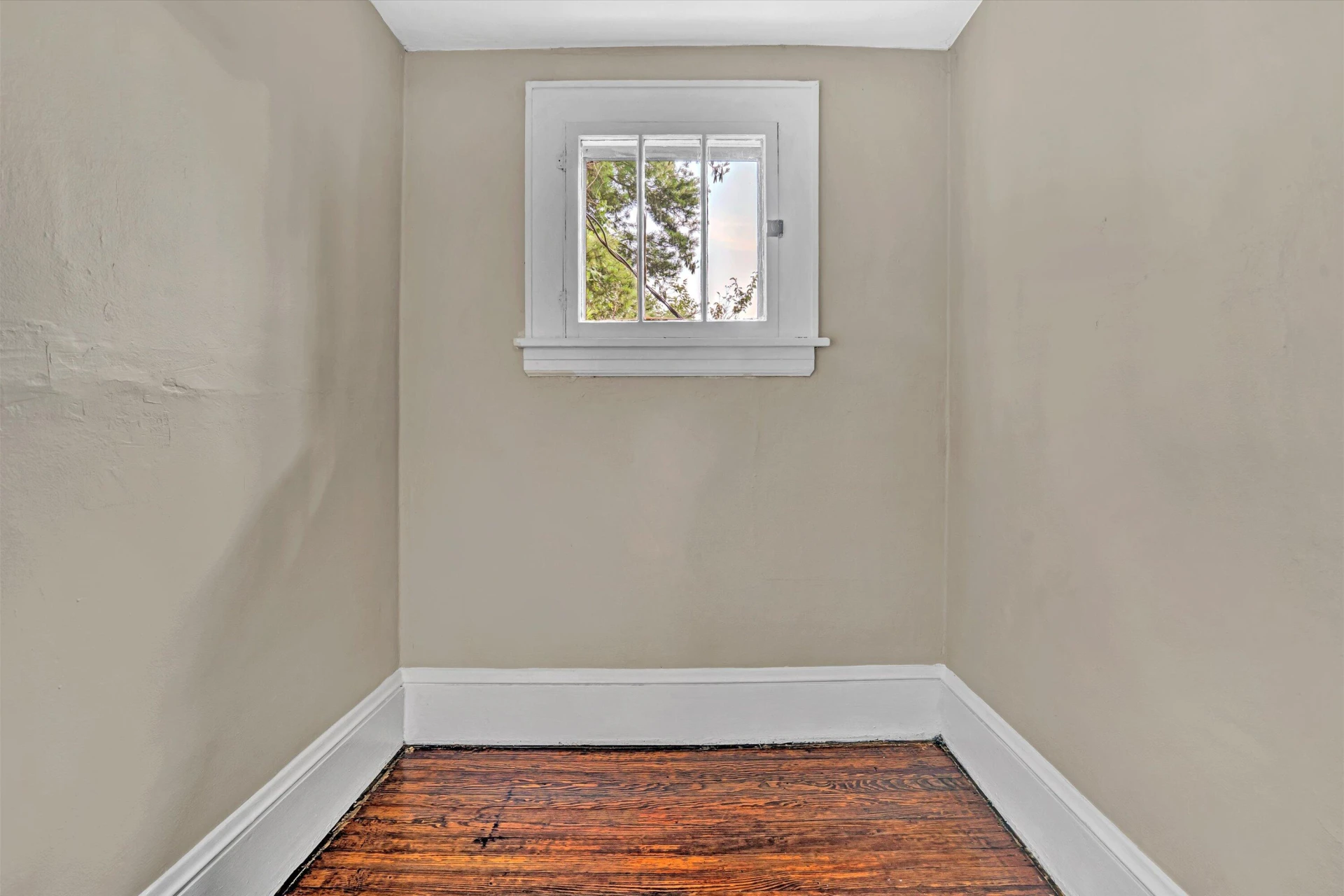 1132 Hamilton AVE - Photo 32