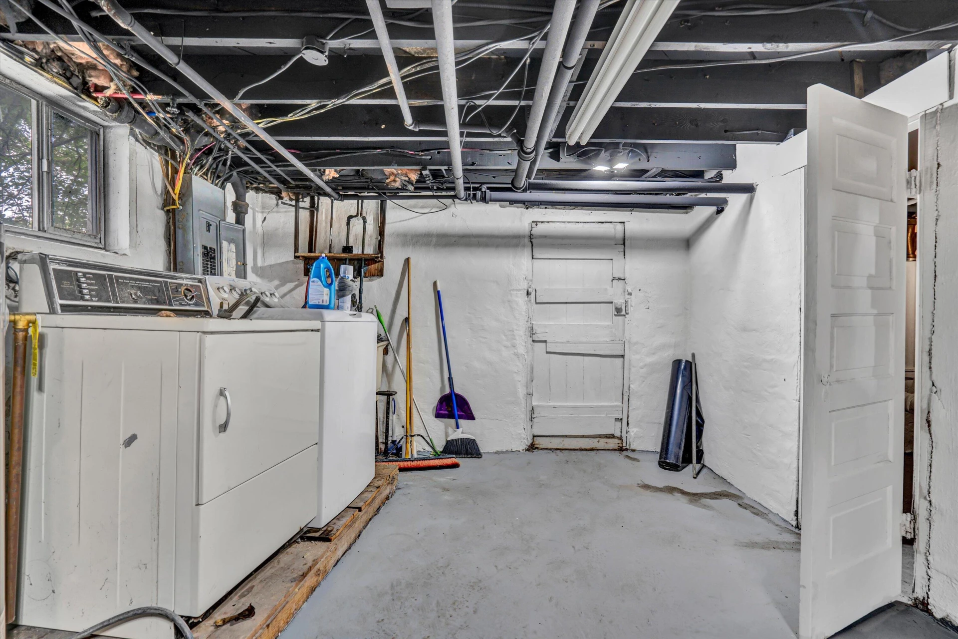 1132 Hamilton AVE - Photo 35