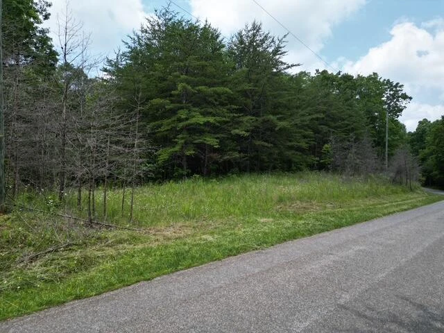 00 CREASEY CHAPEL RD