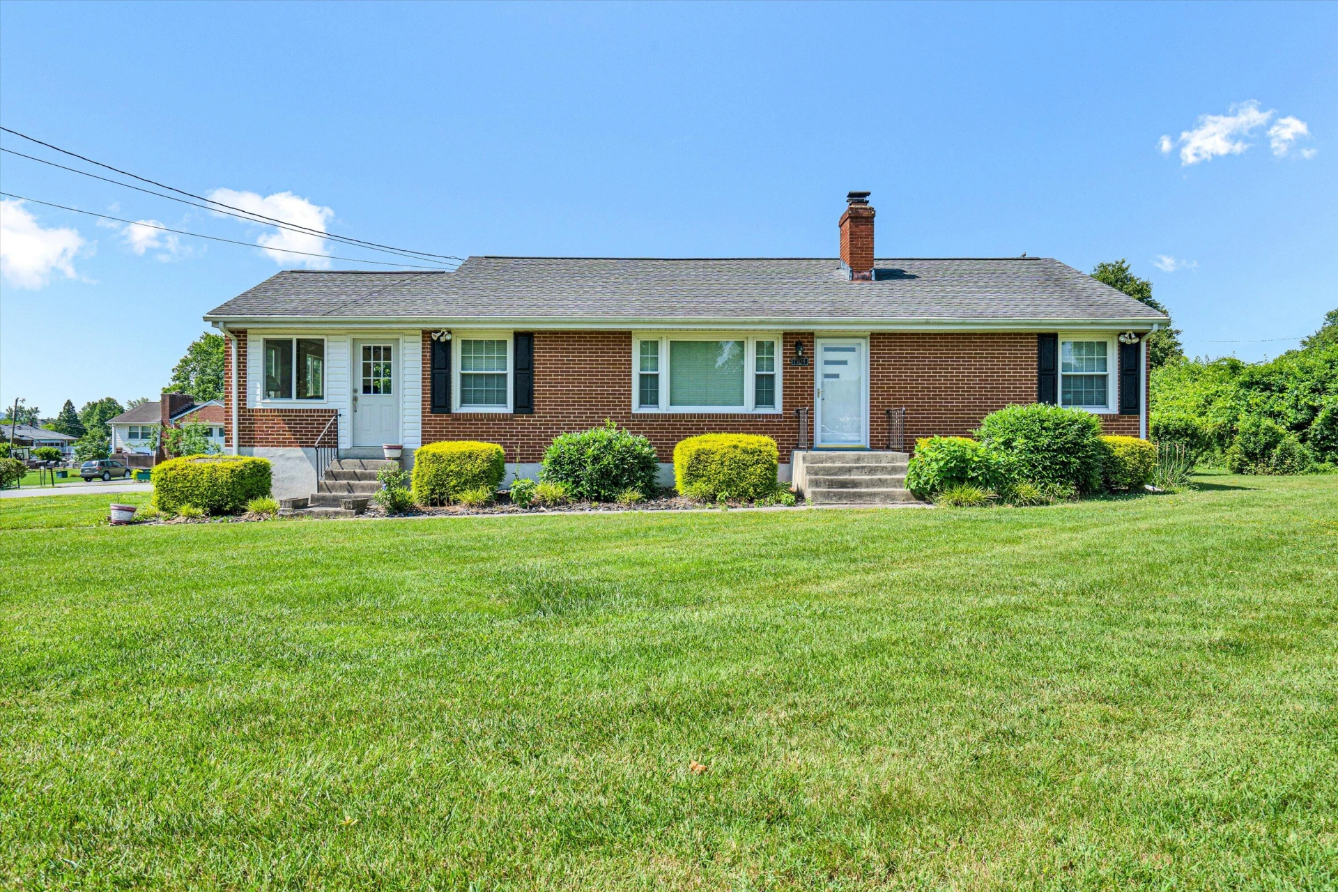 7704 Barrens RD