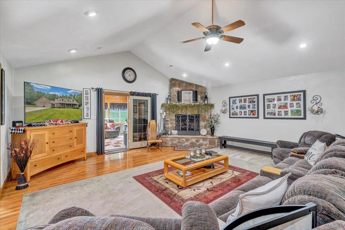 5335 Catawba Valley DR - Photo 15