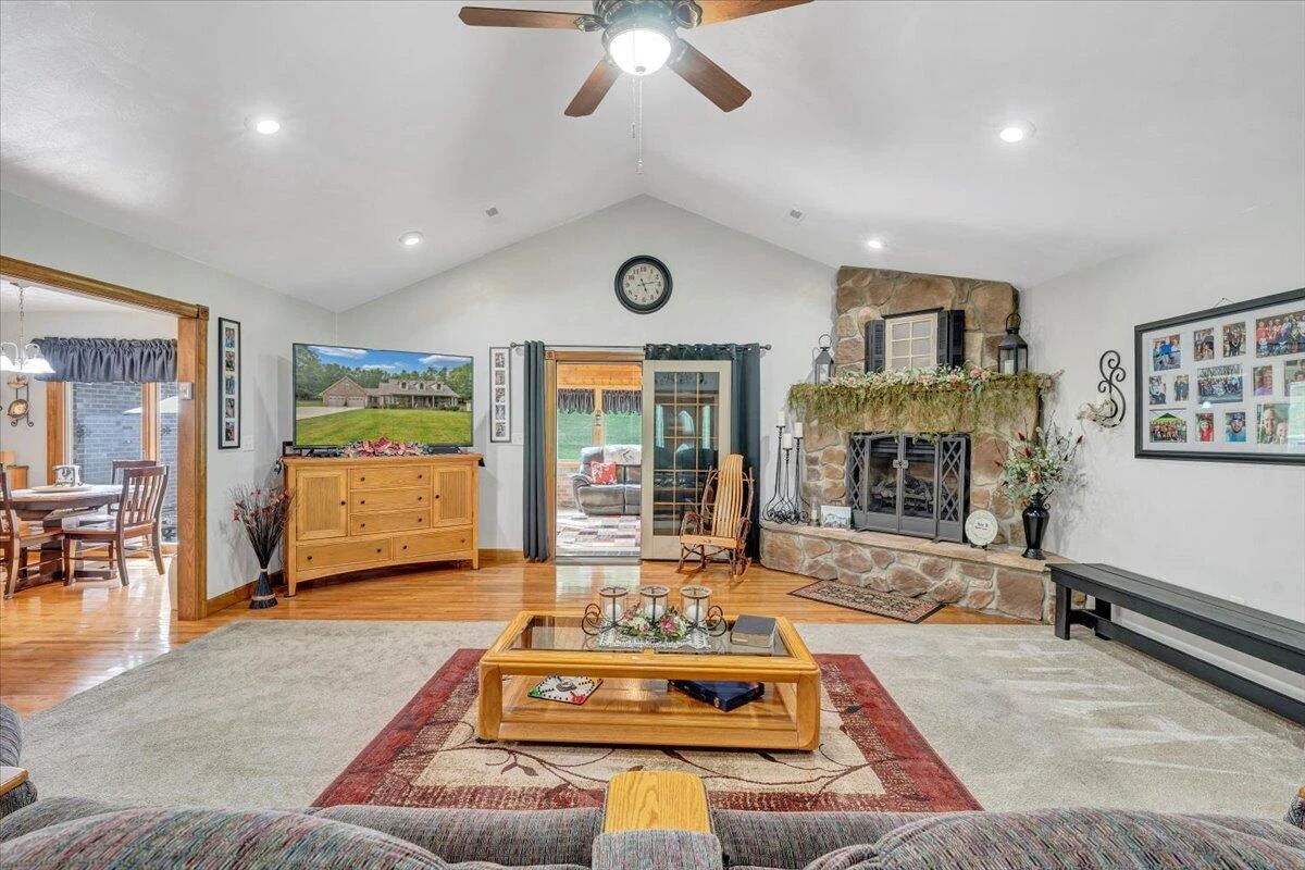 5335 Catawba Valley DR - Photo 17