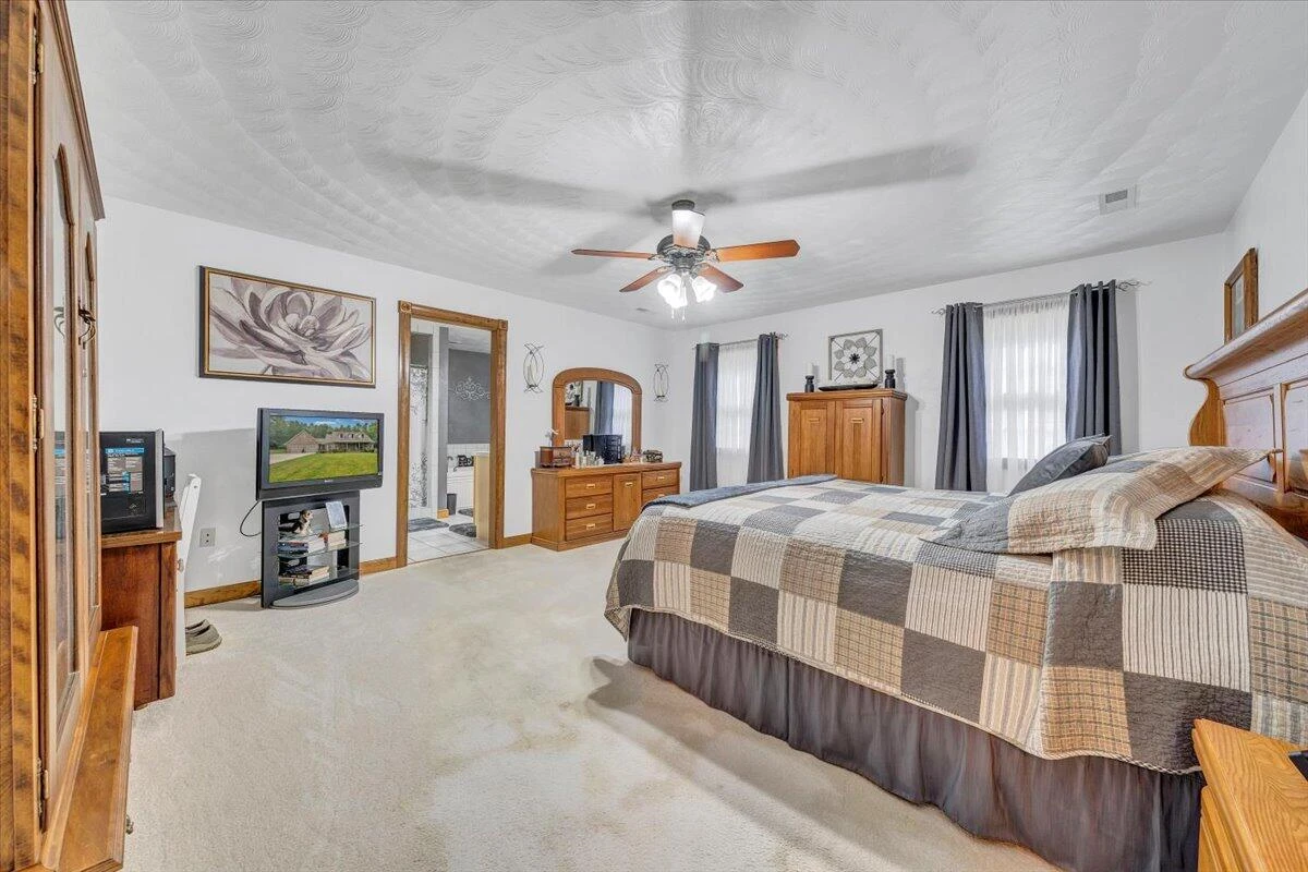 5335 Catawba Valley DR - Photo 35