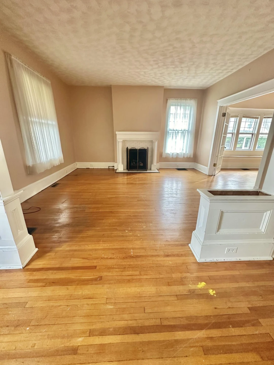 448 Riverside ST - Photo 14