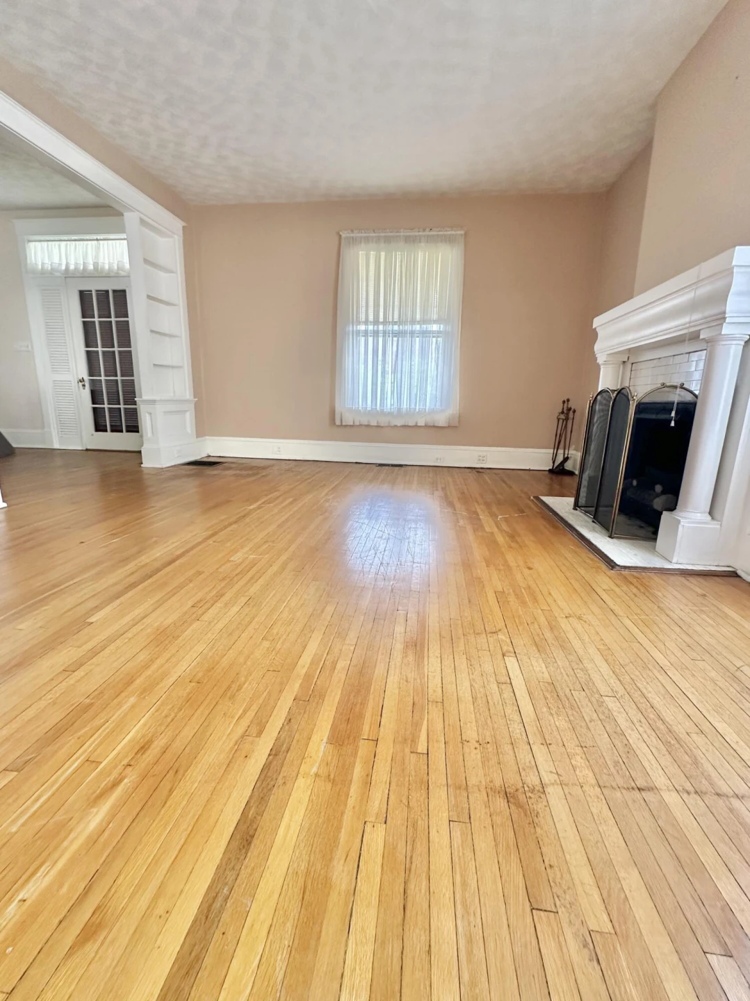 448 Riverside ST - Photo 17