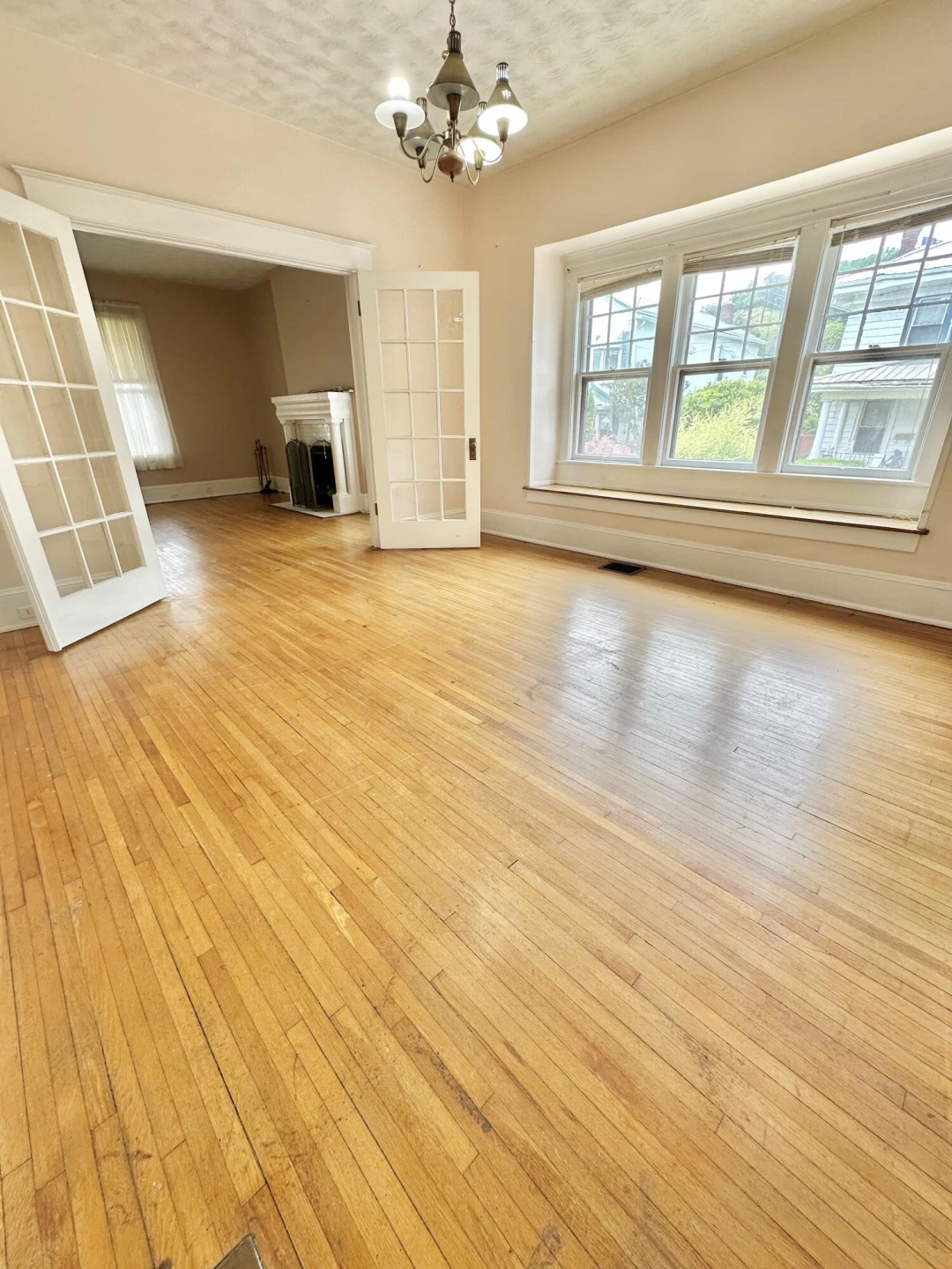 448 Riverside ST - Photo 22