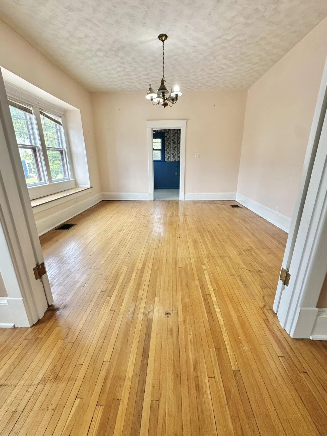 448 Riverside ST - Photo 25
