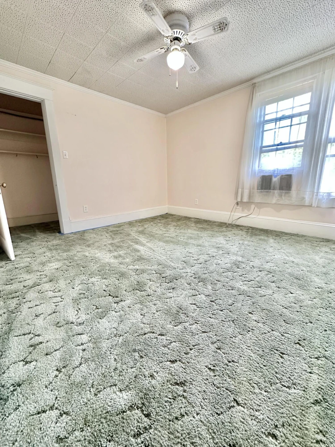448 Riverside ST - Photo 43