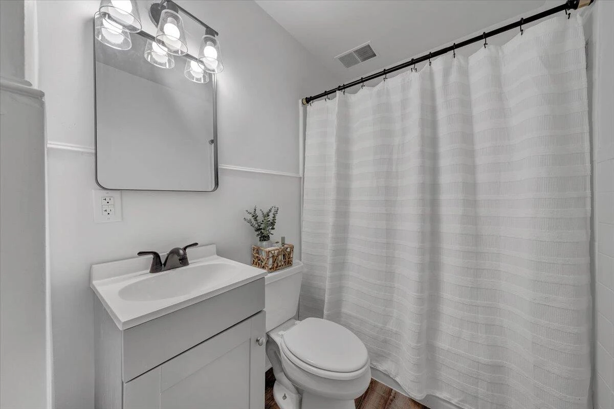 603 36th ST - Photo 17