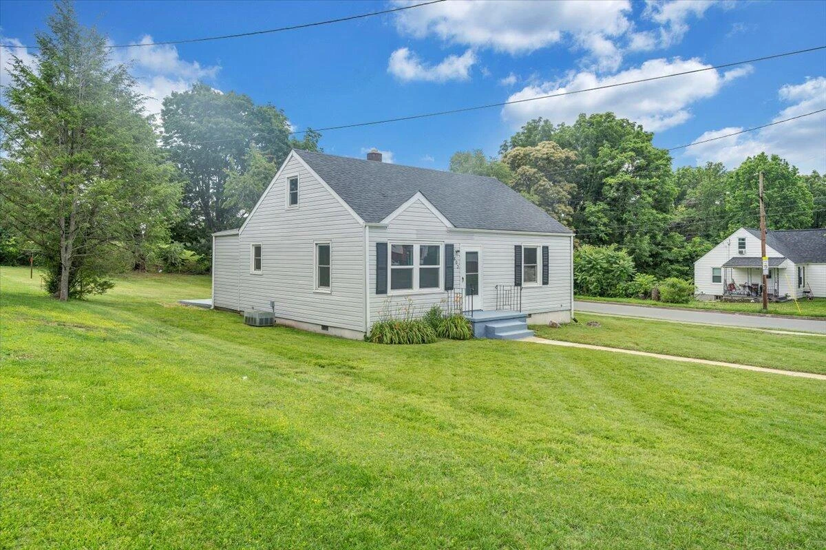 603 36th ST - Photo 21