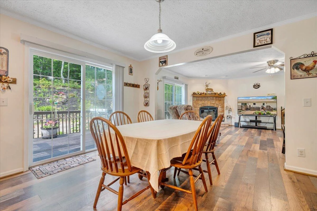 384 White Oak LN - Photo 12