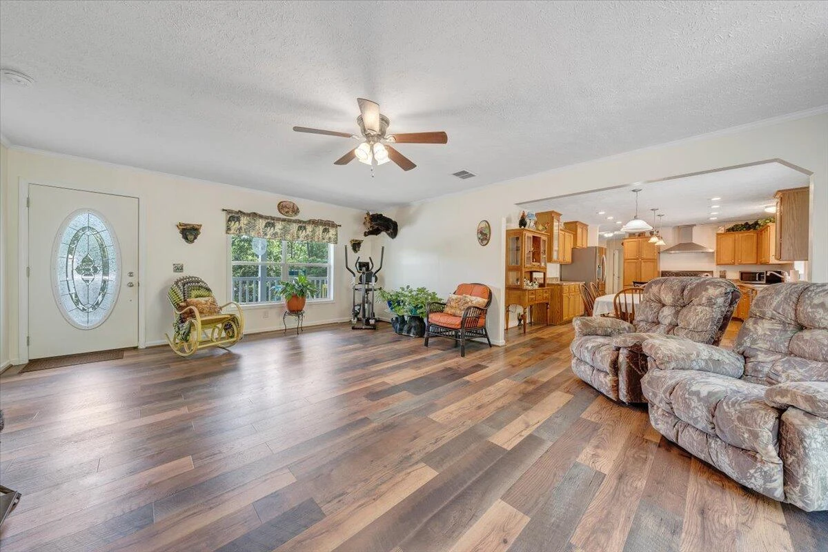 384 White Oak LN - Photo 14