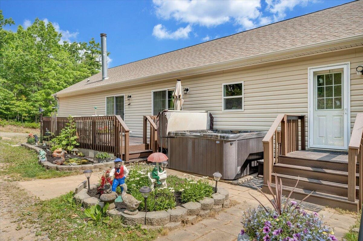 384 White Oak LN - Photo 5