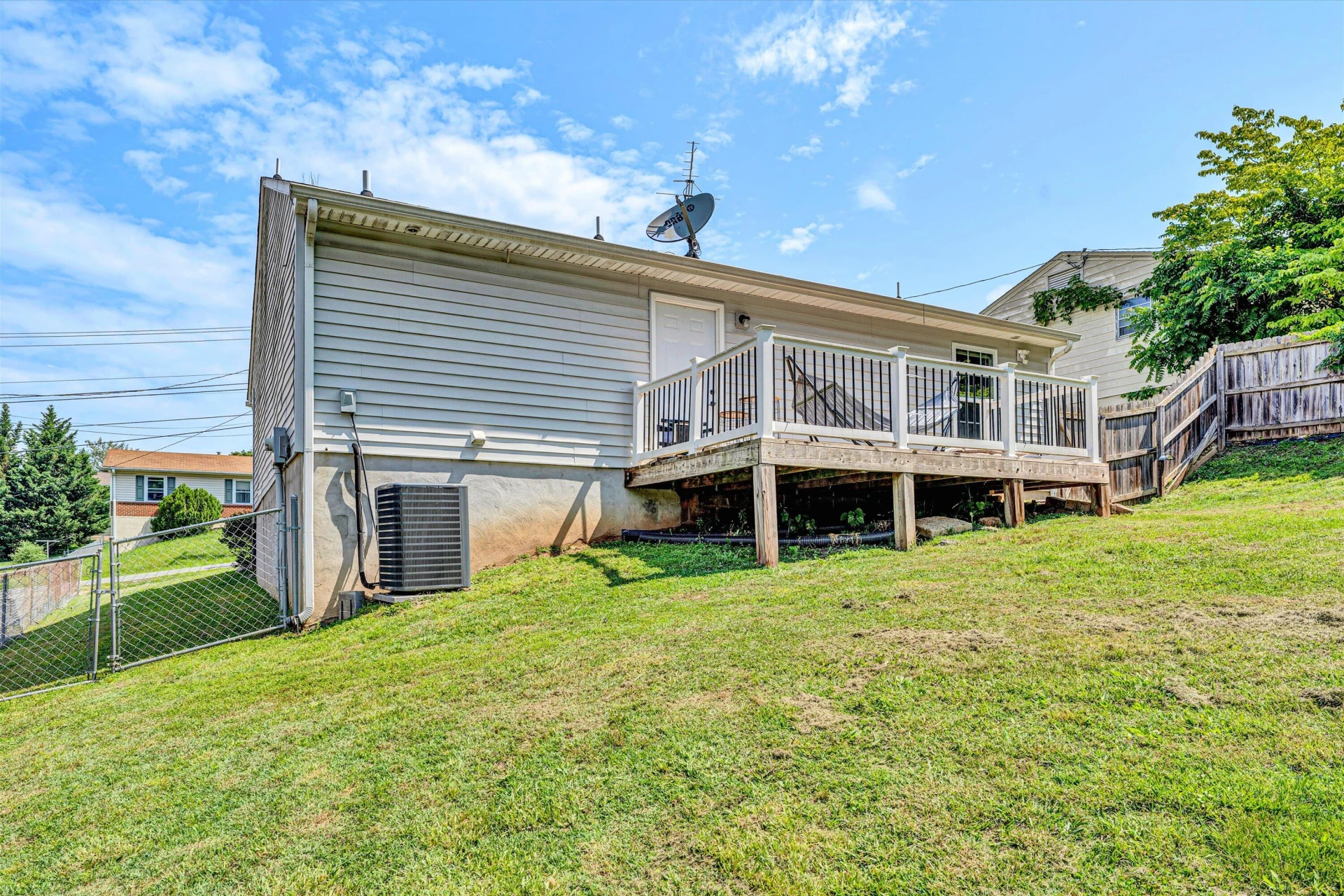 1379 Craig Robertson RD - Photo 22