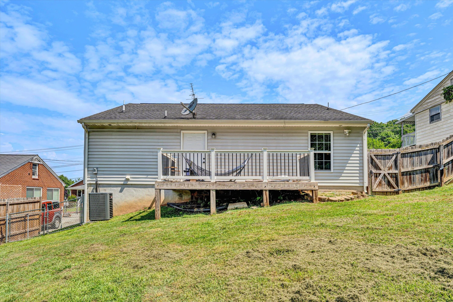 1379 Craig Robertson RD - Photo 24