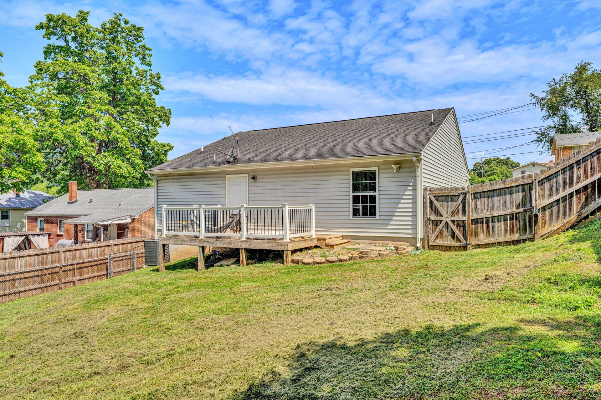 1379 Craig Robertson RD - Photo 26