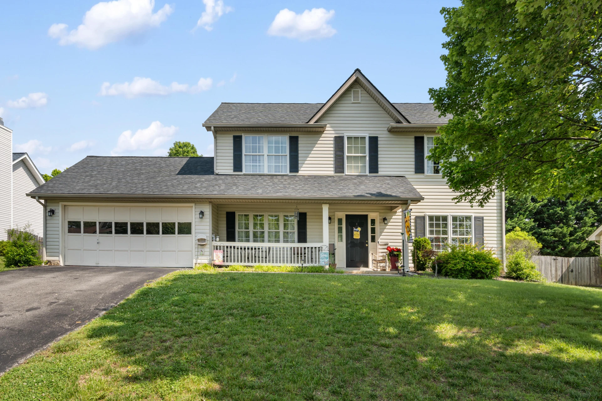 5038 Orchard Park DR