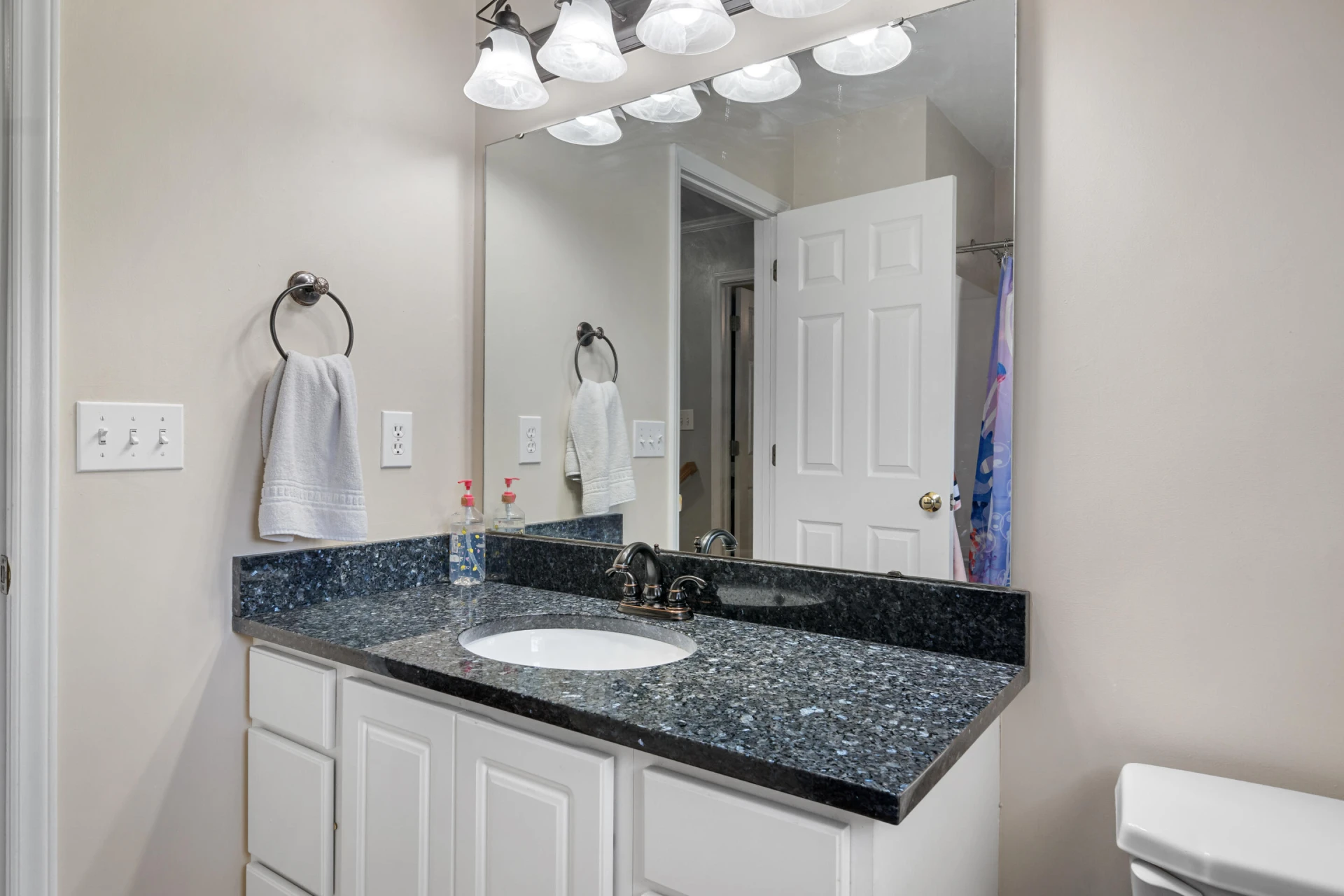 5038 Orchard Park DR - Photo 25