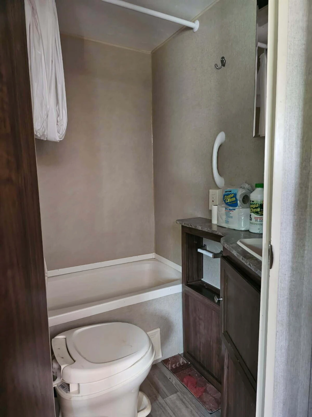 345 Deepwoods RD - Photo 9