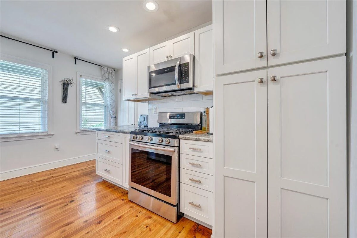 1530 Westover AVE - Photo 14