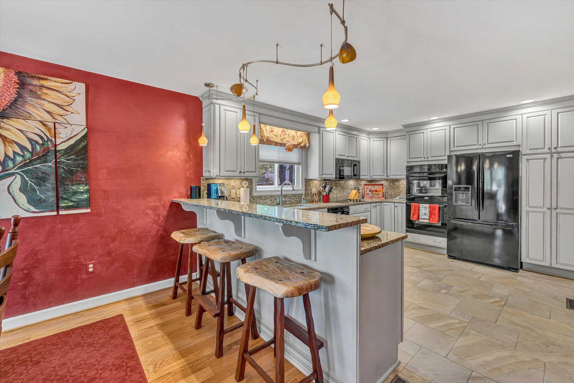 200 Fairway DR - Photo 16