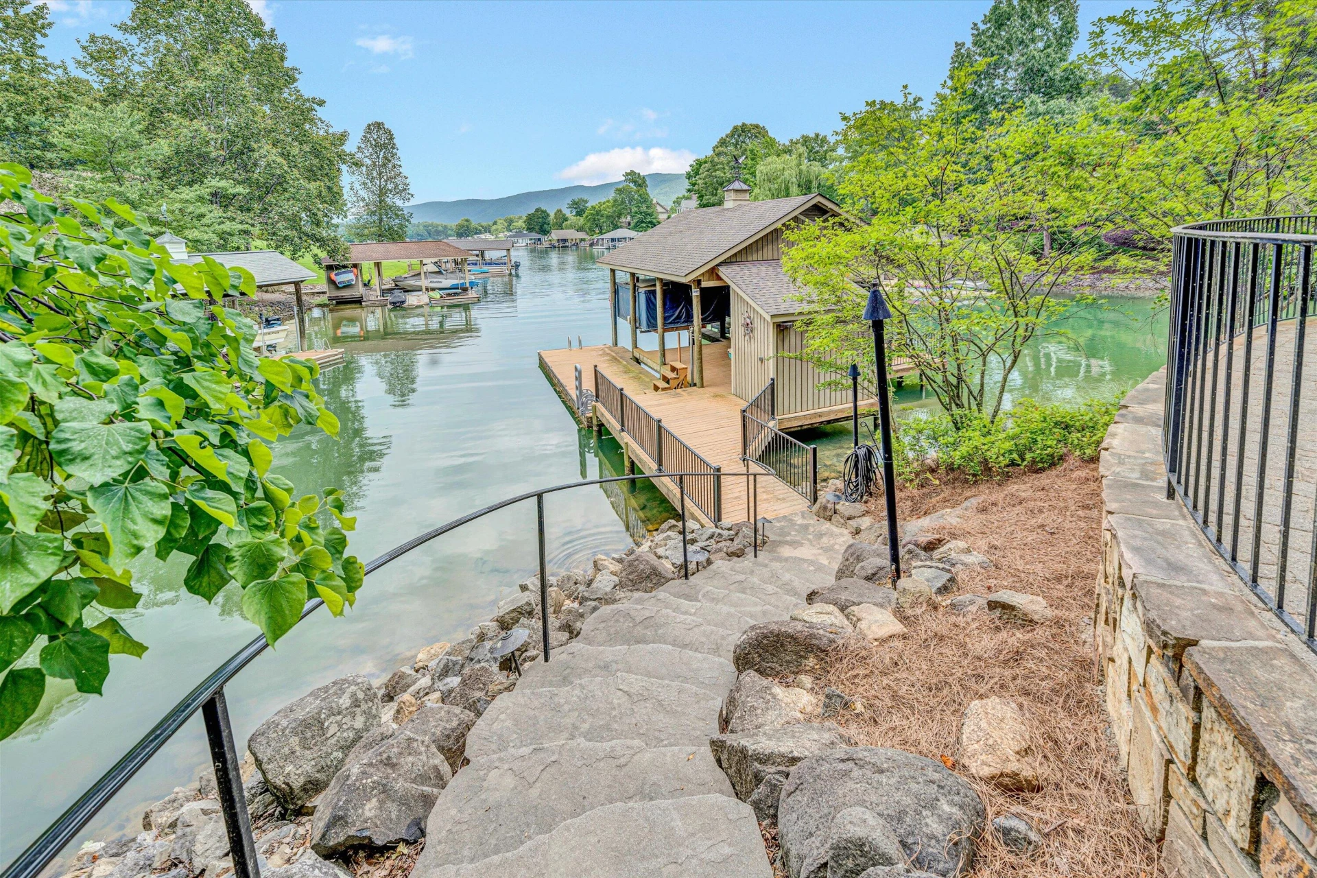 200 Fairway DR - Photo 68