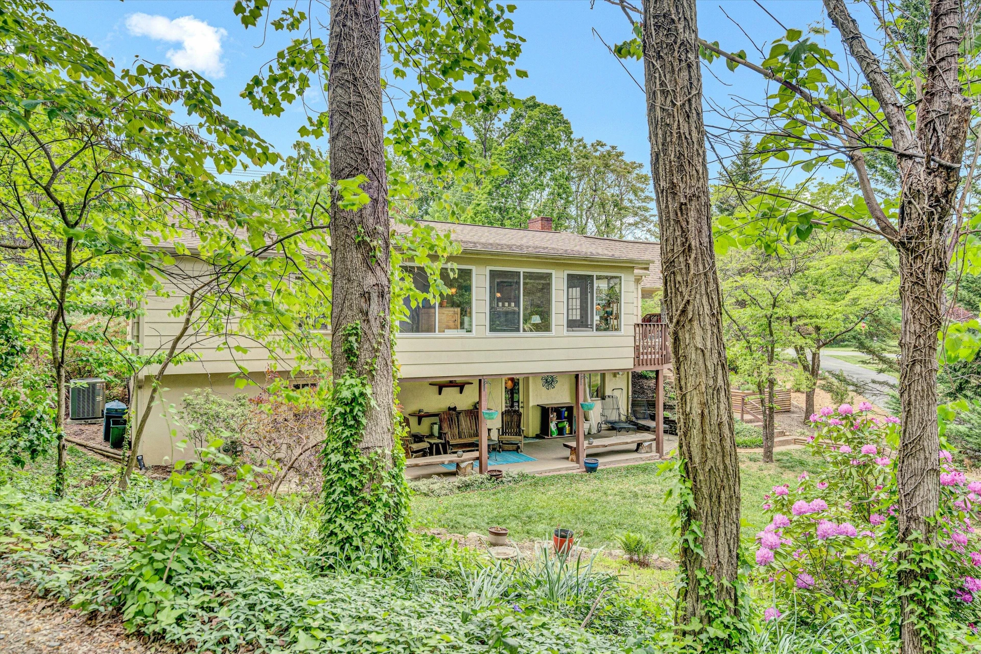 2072 McVitty RD - Photo 37
