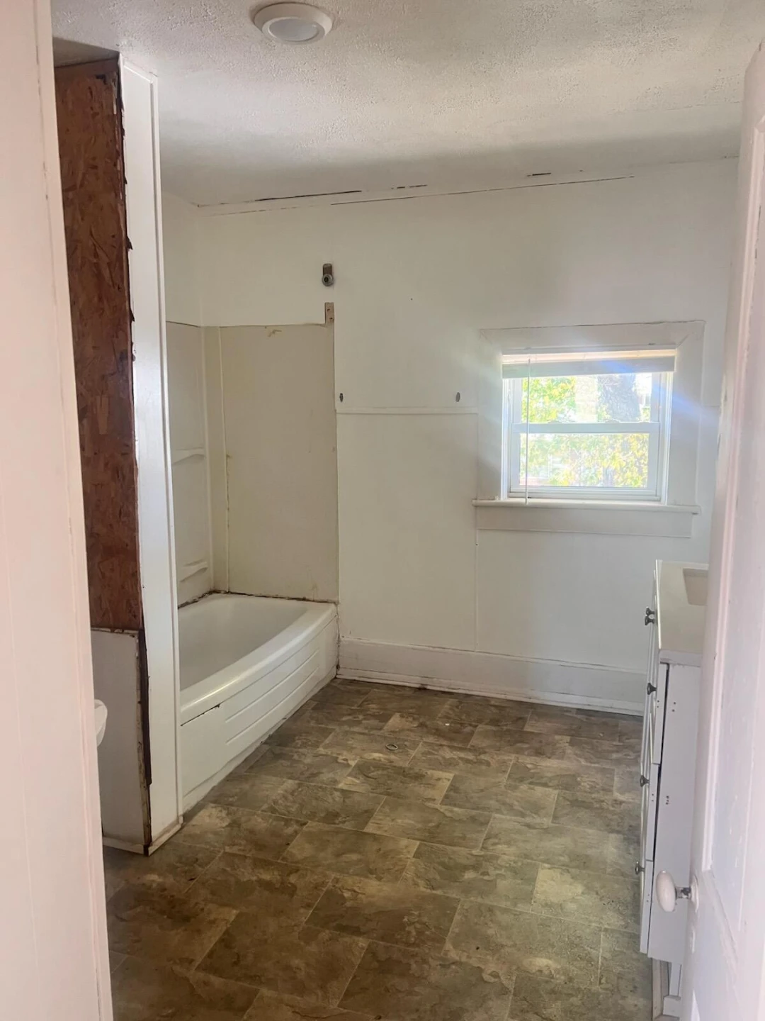 640-644 36th ST - Photo 12