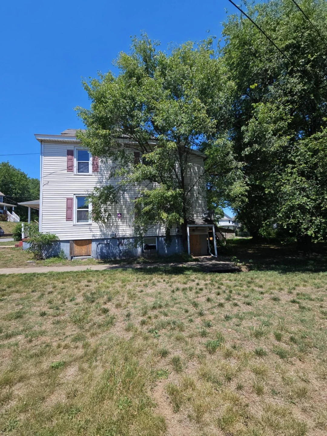 522 6th ST - Photo 4