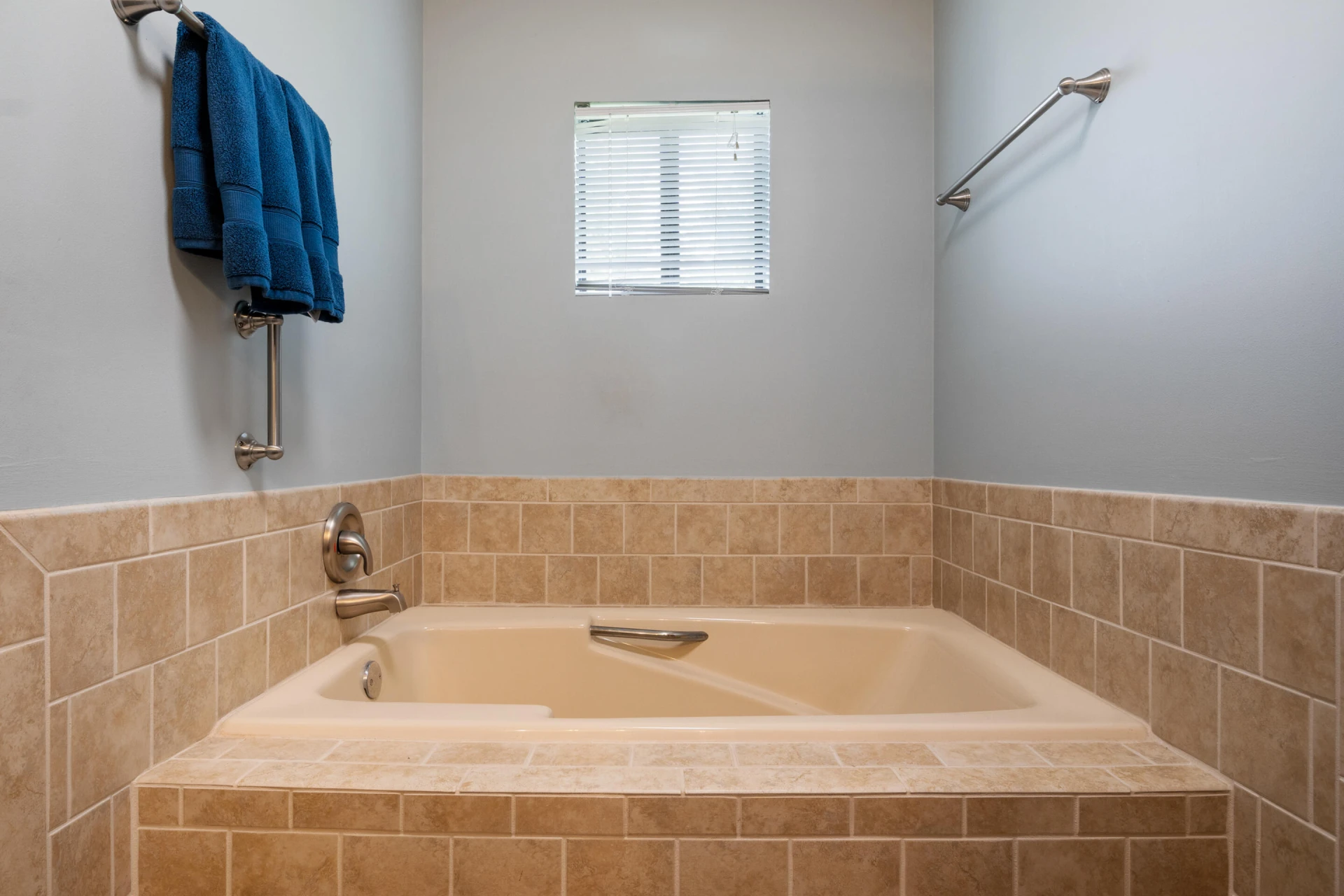 2395 Giles DR - Photo 29