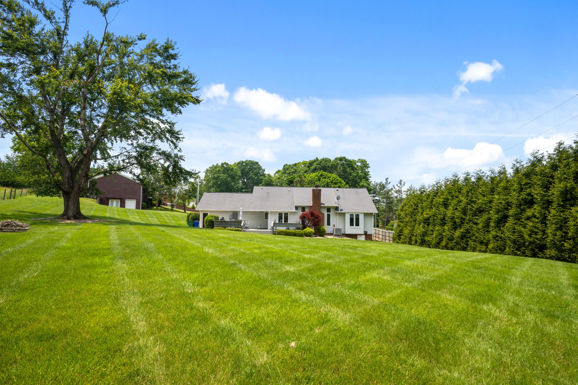 2395 Giles DR - Photo 38