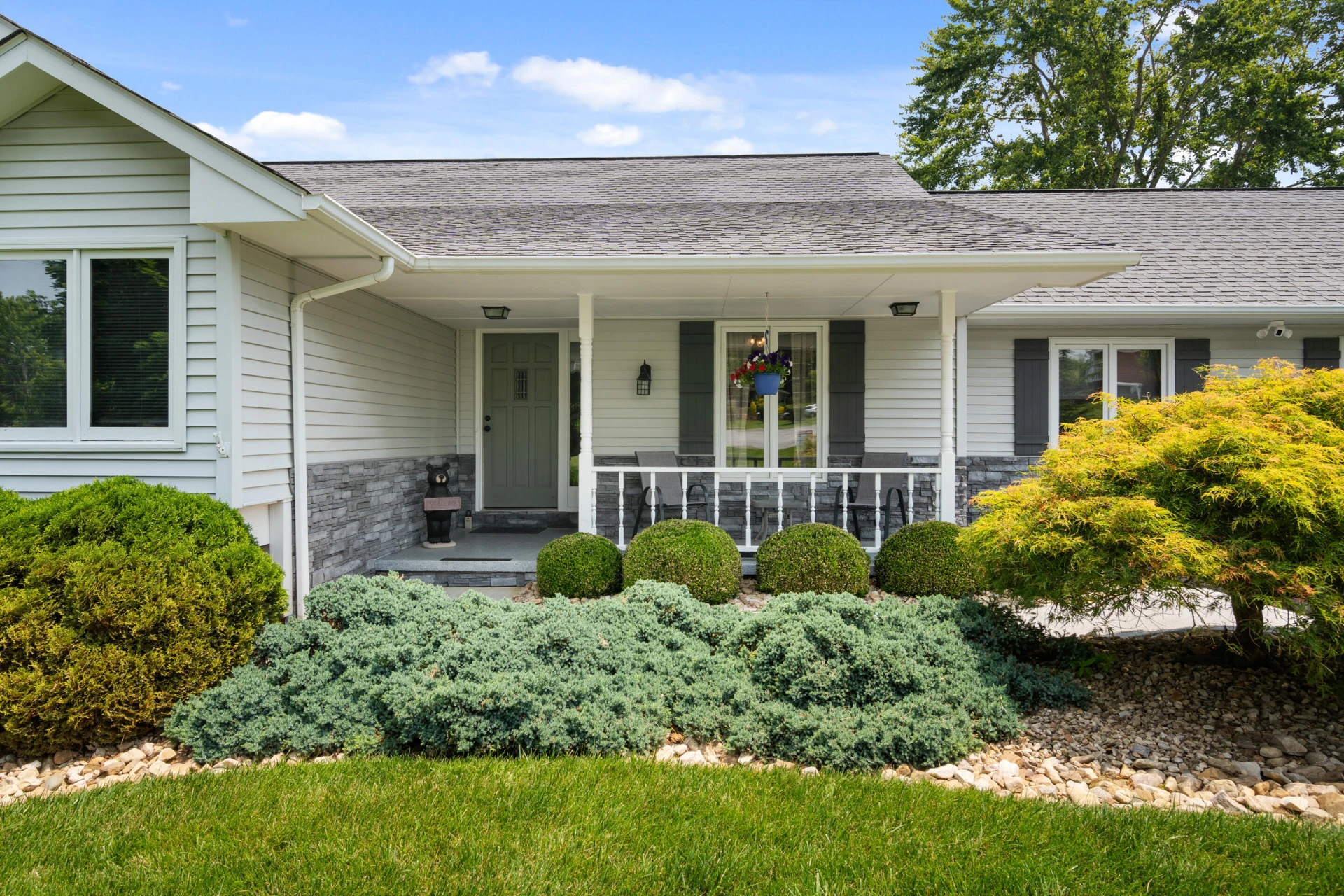 2395 Giles DR - Photo 6
