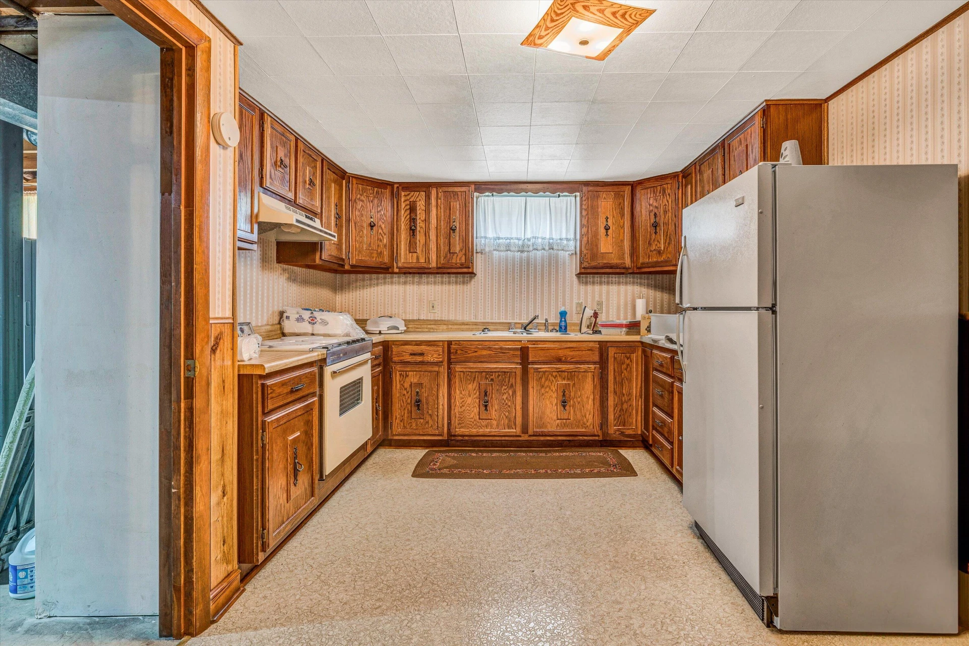 4711 Florist RD - Photo 15
