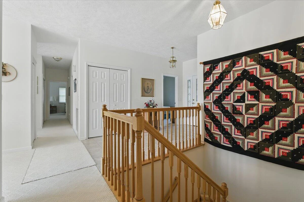 35 Lake Shore DR - Photo 18