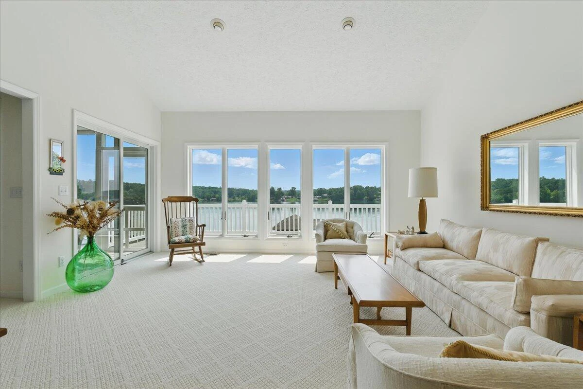 35 Lake Shore DR - Photo 20